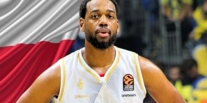 19年随猛龙夺冠！波兰男篮归化前NBA球员乔丹-劳埃德